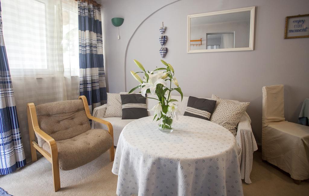Emese Vendeghaz Noszvaj Hotell Rum bild
